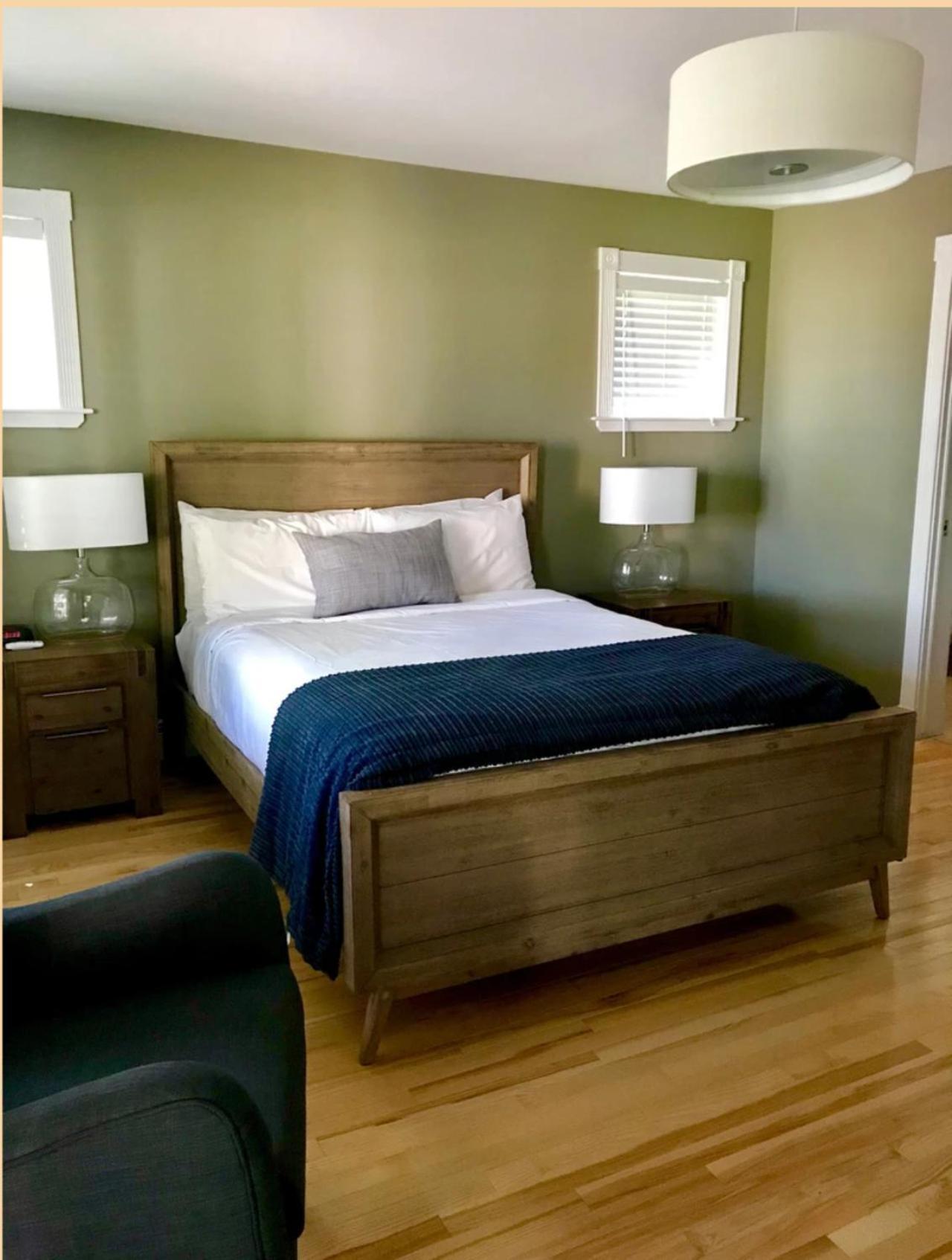 Fairholm Boutique Inns Charlottetown Bilik gambar